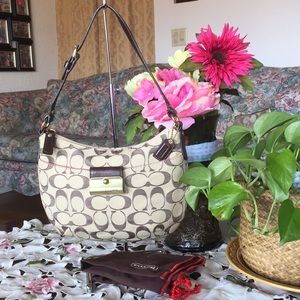 COACH KRISTIN SIGNATURE OTTOMAN TOP MINI BAG